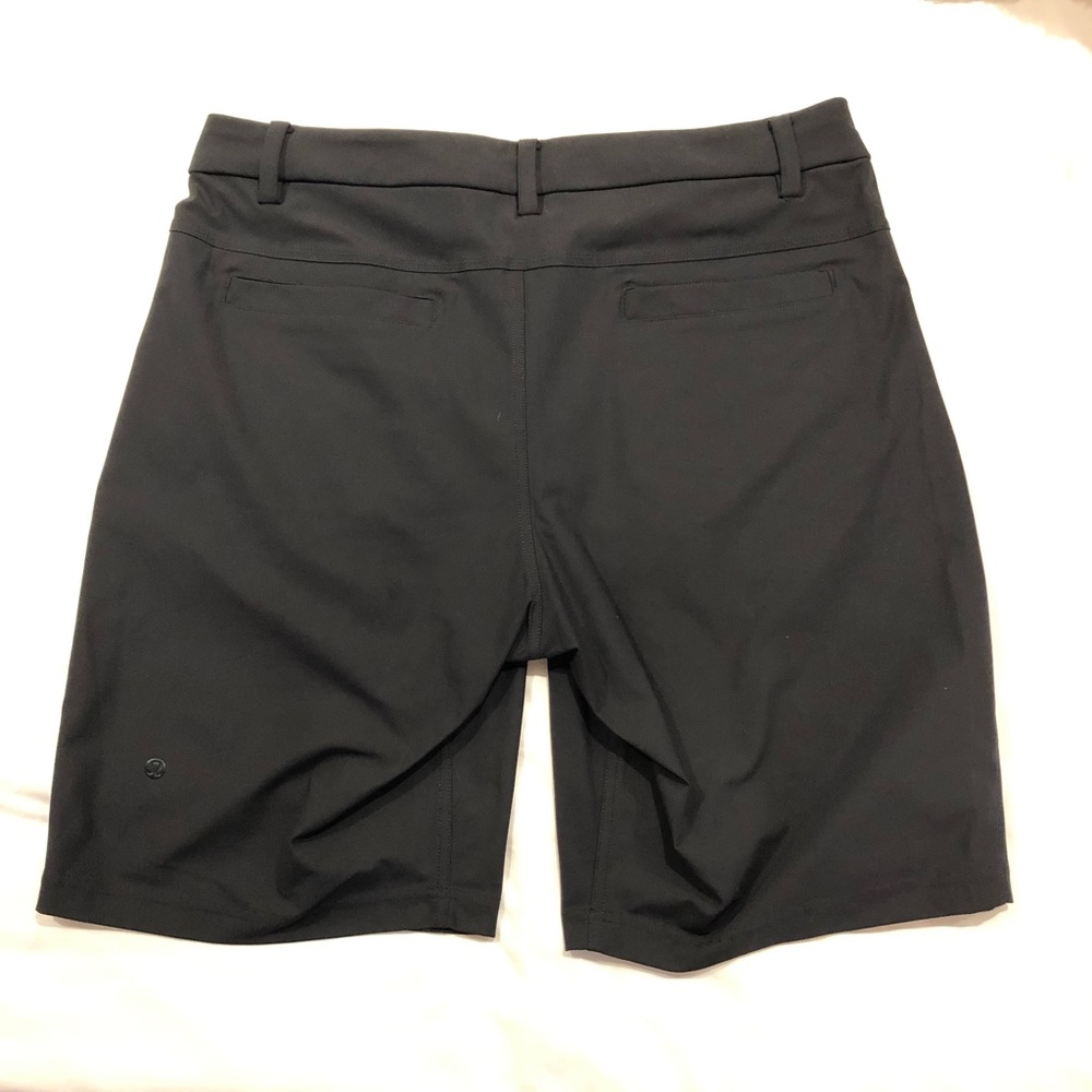 Commission Short 9 inch 36W